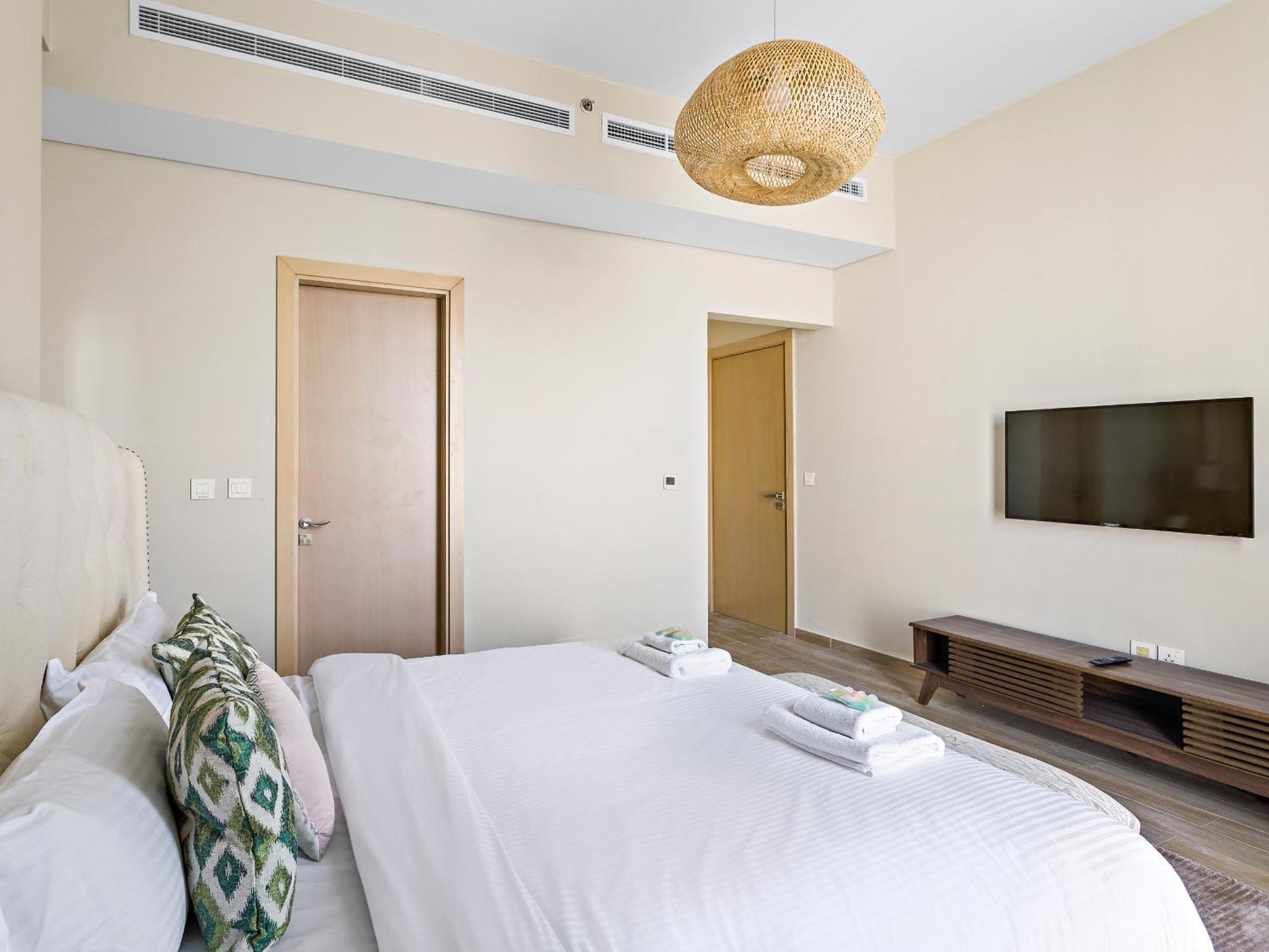 Appartement Luxurious 2bdr & Guests Room-mada Residences *