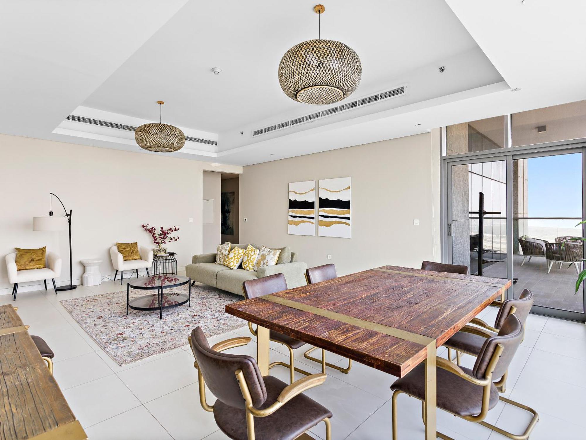 Luxurious 2bdr & Guests Room-mada Residences Appartement Dubai